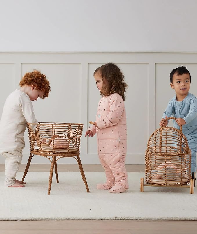 ergoPouch 3.5 TOG Sleeping For Baby Girl and Boy - Our Baby Sleeping Provide Ultimate Comfort - Easy Diaper Changes - Made with Breathable Materials (12-24 Months, Dragonflies)