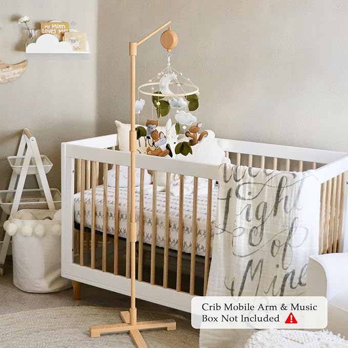 FEISIKE Baby Mobile for Cirb, Woodland Animals Theme Bassinet Baby Nursery Mobiles for Boys and Girls, Squirrel Crib Mobile Hanger for Infant Bedroom Hanging Decoration