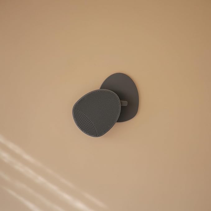 mushie Baby Bath Cradle Cap Brush | Soft Silicone Bristles for Dry Skin, Eczema, & Cradle Cap Treatment | 2-Pack (Tradewinds/Periwinkle)