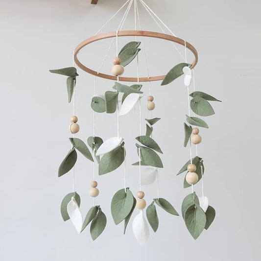 Green Leaf Crib Mobile Forest Baby Mobile for Crib Green Leaf Baby Crib Mobile with Wooden Bead Woodland Baby Mobile for Bassinet Toys Hanging