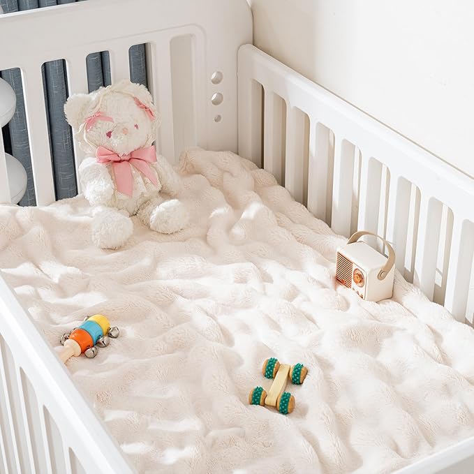 Fleece Baby Blanket for Boys 3D Bubble Design, Warm Cozy and Fluffy Infant Newborn Toddler Small Receiving Blankets for Crib Stroller, 30x40 Inches, Off White