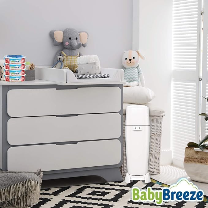 BabyBreeze Diaper Pail Refill Bags Compatible with Playtex Diaper Genie Pails Odor Absorbing Diaper Disposal Trash Bags - 840 Count (3-Pack)