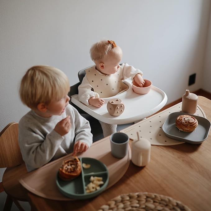 mushie Silicone Placemat for Kids | BPA-Free Non-Slip Design (Black Daisy)