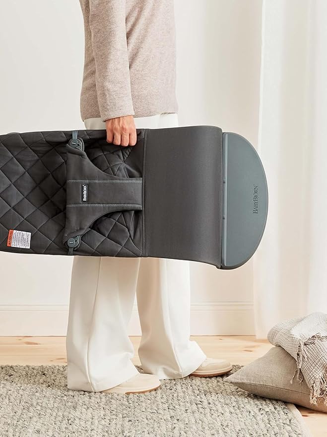 BabyBjörn Bouncer Bliss, Anthracite, Woven, Classic Quilt | 2-in-1 Adjustable Baby Bouncer Seat and Toddler Chair, Newborn to Toddler (8-29 lbs), 4 Positions, Lightweight & Portable