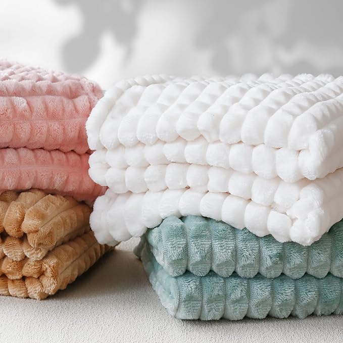 HOMRITAR Baby Blanket for Girls Super Soft Fuzzy Cozy Warm Toddler Blanket with 3D Jacquard Square Grid Design, Lightweight Flannel Bed Blankets for All Seasons Pink 30 x 40 Inch