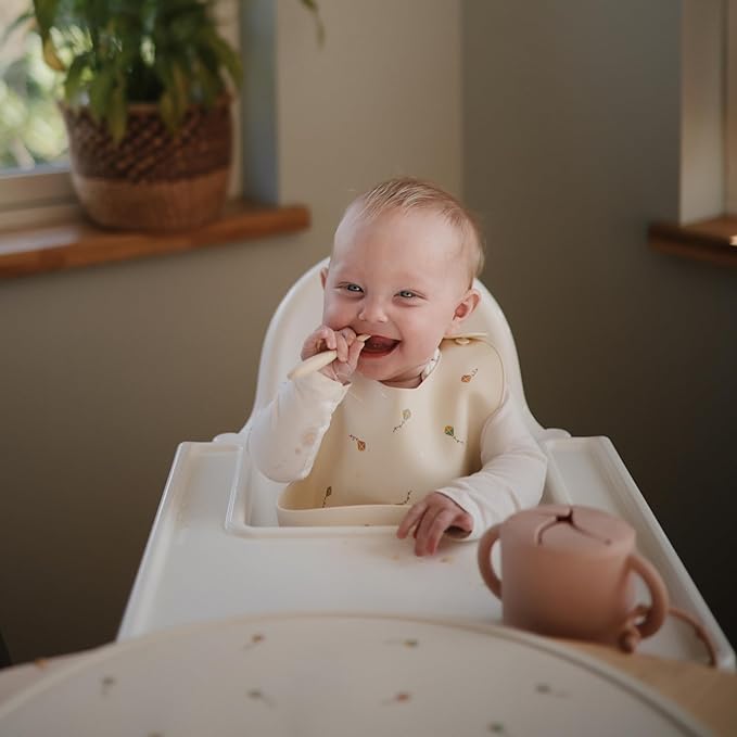 mushie Silicone Placemat for Kids | BPA-Free Non-Slip Design (Kites)