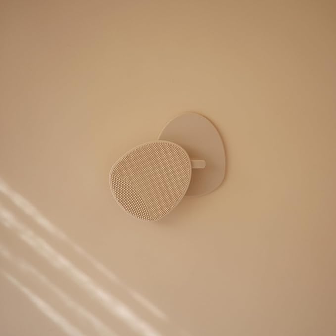 mushie Baby Bath Cradle Cap Brush | Soft Silicone Bristles for Dry Skin, Eczema, & Cradle Cap Treatment | 2-Pack (Blush/Shifting Sand)