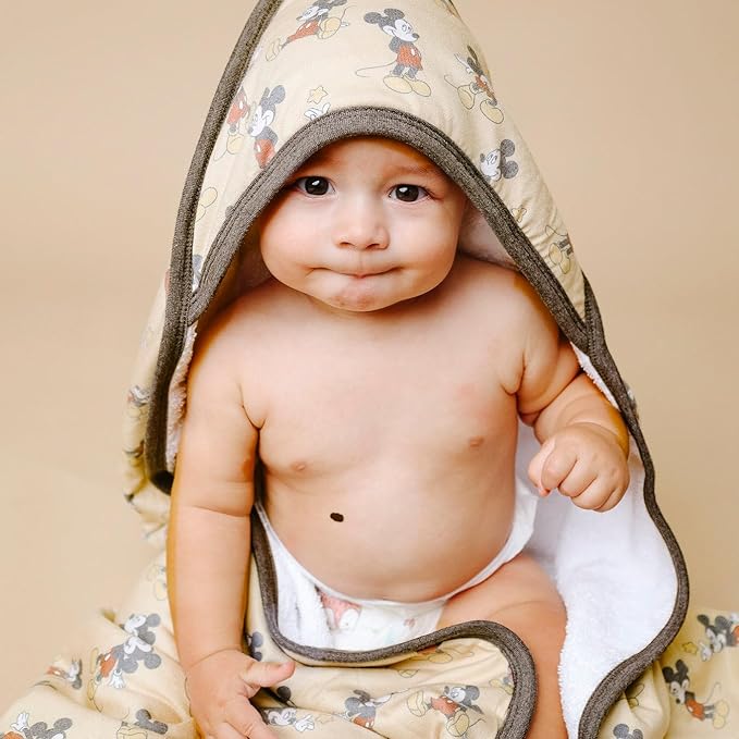 Premium Knit Hooded Bath Towel "Mickey Mouse" by Copper Pearl