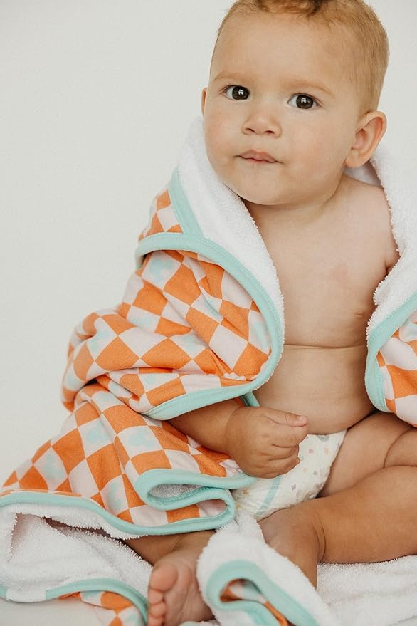 Copper Pearl Premium Knit Hooded Bath Towel 'Mickey Mouse Check'