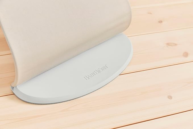 BabyBjörn Bouncer Bliss, Light Beige, 3D Jersey | 2-in-1 Adjustable Baby Bouncer Seat and Toddler Chair, Newborn to Toddler (8-29 lbs), 4 positions, Lightweight & Portable