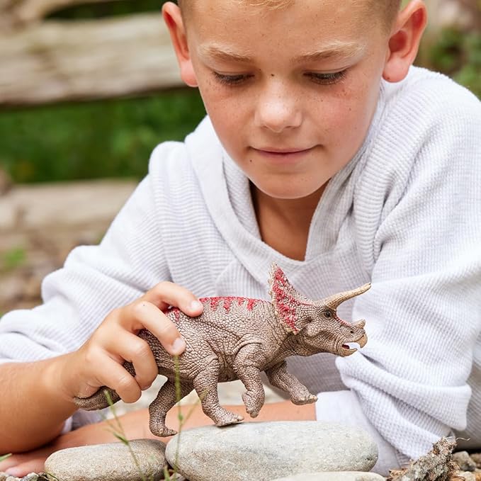 Schleich Dinosaurs - 4" Realistic Triceratops Dinosaur Figure - Educational Jurassic Dino Toy Figurine for Boys and Girls - Durable Montessori Educational Animal Toy for Kids Ages 4+ | 15000