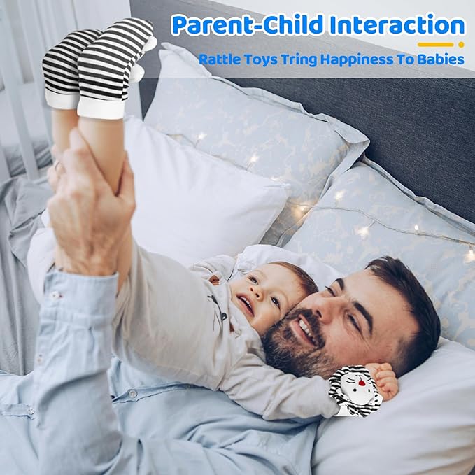 Baby Socks & Wrist Rattles Toys for 0-12 Month,Black And White High Contrast Baby Toys 0-6 Months,Baby Boy Girl Gifts 0-3 3-6month Toy,2 3 4 Month Old Baby Toys,Infant Sensory Newborn Toys