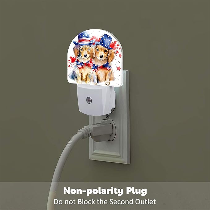 USA Flag Dog Couple Night Light Plug into Wall, American Patriotic Cute Dogs Dusk to Dawn Night Light Plug in,0.5w Energy Saving Sleep Friendly NightLight for Kids Boys Girls Home Decor