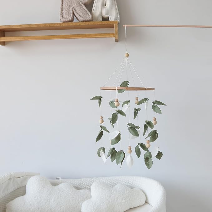 Green Leaf Crib Mobile Forest Baby Mobile for Crib Green Leaf Baby Crib Mobile with Wooden Bead Woodland Baby Mobile for Bassinet Toys Hanging