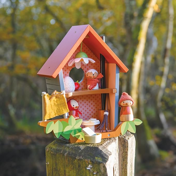 Tender Leaf Toys - Robin’s Nest Box - Wooden Toy Birdhouse with Bird Family and Accessories - Imaginative Play Set - Develop Creative Storytelling and Improve Fine Motor Skills - Age 3+