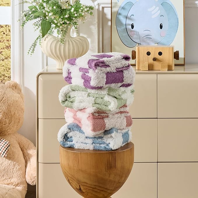Fleece Baby Blanket for Girls 3D Checkerboard Design, Warm Cozy and Fluffy Infant Newborn Toddler Small Receiving Blankets for Crib Stroller, 30x40 Inches, Purple