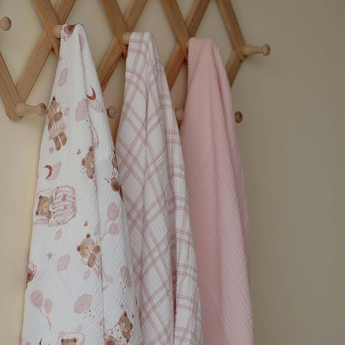 GLLQUEN BABY Muslin Swaddle Blankets,3-Pack Receiving Blanket for Newborn Boys and Girls,Baby Swaddle Blanket Unisex,Little Bear,Baby Essentials, Registry & Gift, 40 x 38 inches
