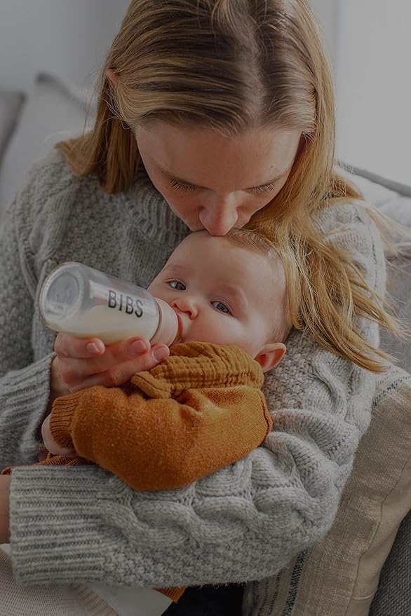 BIBS Baby Glass Bottle. Anti-Colic. Round Natural Rubber Latex Nipple. Supports Natural Breastfeeding, Complete Set - 225 ml, Woodchuck