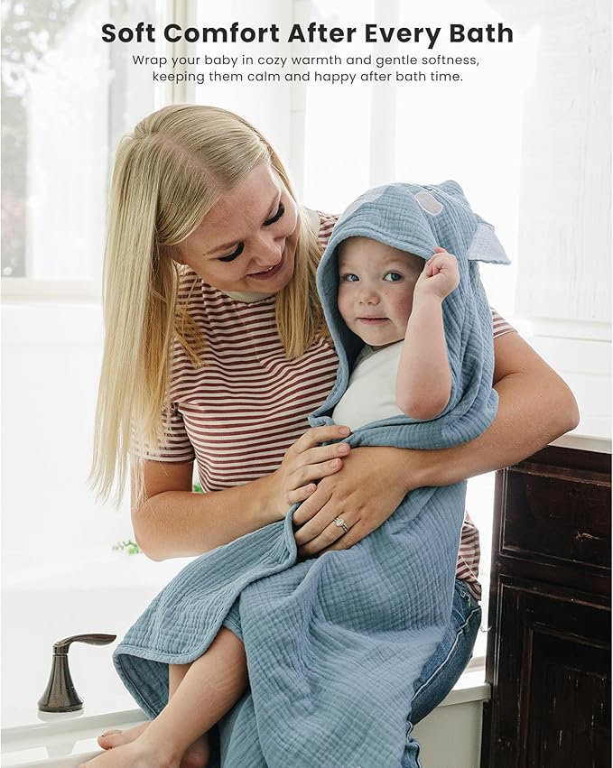 Konssy 2-Pack Muslin Baby Hooded Towels, 100% Cotton, Soft and Absorbent Baby Bath Towels for Newborn, Infant & Toddler with Animal Hooded Design(Elephant & Bear)