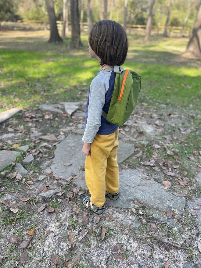 Hip Baby Wrap - Adventure-Ready Backpack for Toddlers - Cotton - Wipeable Fabric Lining and Large YKK Zipper - Perfect for Little Explorers, Comfortable & Stylish Design - Green