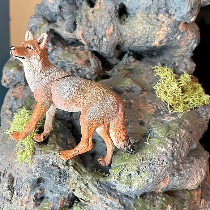 Safari Ltd. Coyote Figurine - Lifelike 3.75" Model Figure - Educational Toy for Boys, Girls, and Kids Ages 1+