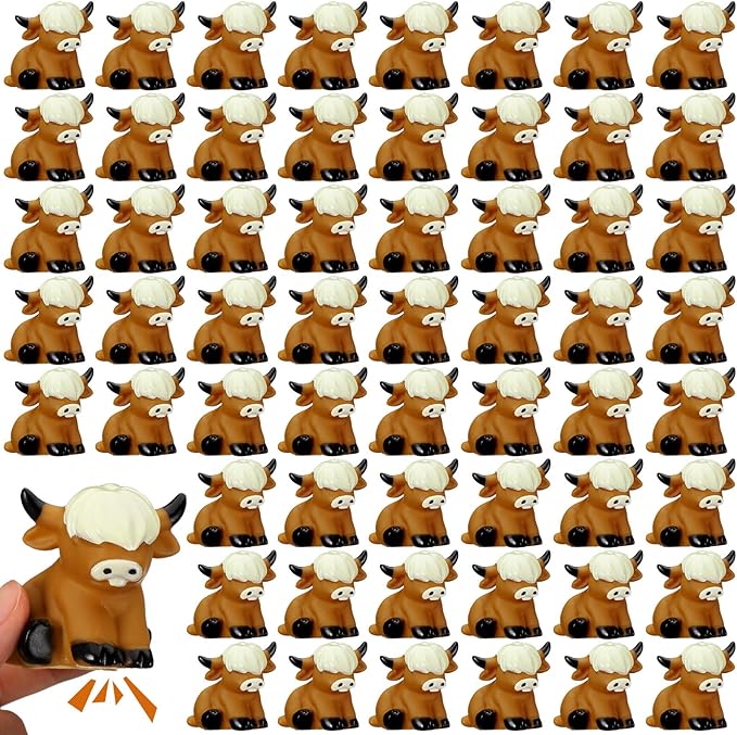 60 Pcs Highland Cow Floating Decorations Bath Rubber Water Squirting Highland Cow Squeaky Figurines Bulk Figurine Statues Decor for Spring Summer Birthday Party