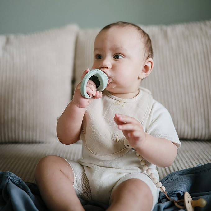 mushie Muslin Baby Bib | Soft Cotton for Infant Drips, Drools & Feedings | Adjustable Fit | 2 Pack