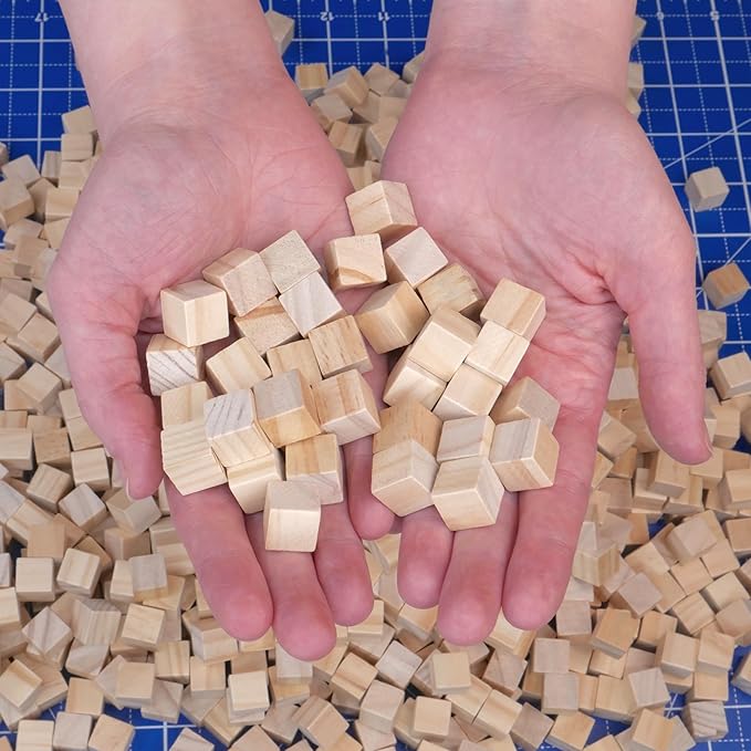 Wooden Blocks for Crafts, 200 Pack – 1/2 Inch Wooden Blocks for Crafts and DIY Projects, Unfinished Wood Cubes, Counting Cubes for Kids, Makers, and Classrooms