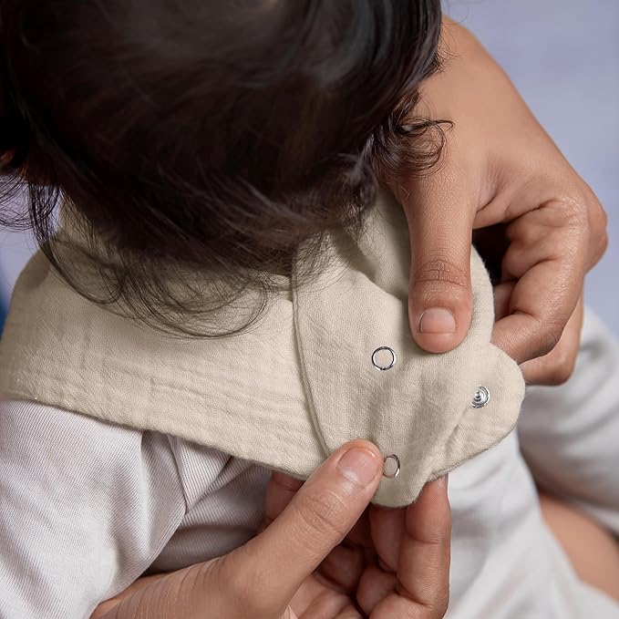 Muslin Baby bibs for drooling and teething, 100% cotton, Bibs for baby girl, Muslin bibs for boys (8 Pack)