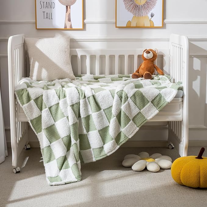 Fleece Baby Blanket for Boys 3D Checkerboard Design, Warm Cozy and Fluffy Infant Newborn Toddler Small Receiving Blankets for Crib Stroller, 30x40 Inches, Green
