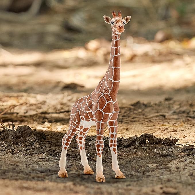 Schleich Wild Life Realistic Female Giraffe Animal Figurine - Authentic Detailed Wild Female Giraffe Toy for Boys and Girls Education Imagination and Play, Highly Durable Gift for Kids Ages 3+