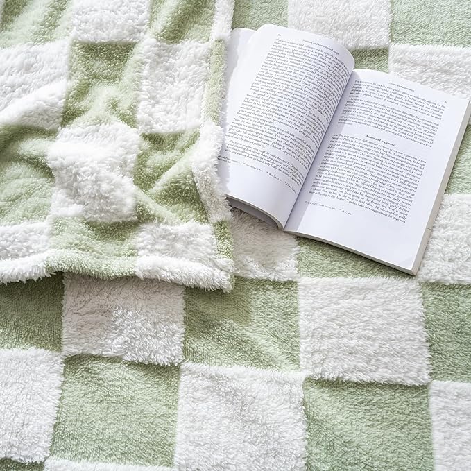 Fleece Baby Blanket for Boys 3D Checkerboard Design, Warm Cozy and Fluffy Infant Newborn Toddler Small Receiving Blankets for Crib Stroller, 30x40 Inches, Green