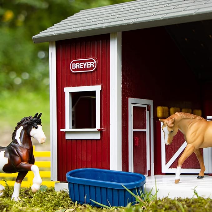 Breyer Stablemates Red Stable Set with 2 Horses – Realistic Horse Toys for Girls Ages 4–8, Barn Playset with Fencing, Barrels & Trough, Creative Gift for Kids, Imaginative Horse Play
