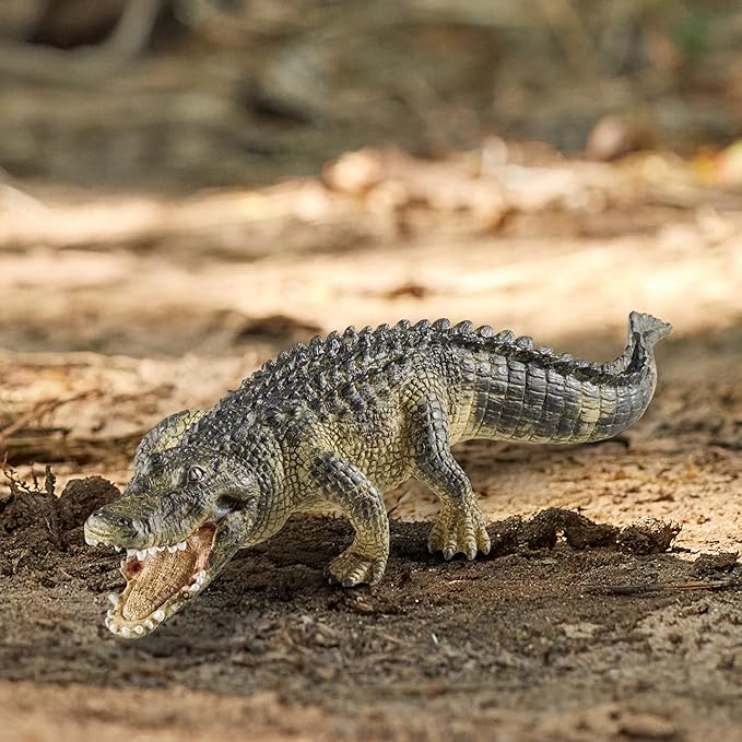 Schleich Wild Life Realistic Alligator Figurine with Movable Jaw - Detailed Alligator Toy Figure, Durable for Education and Fun Play, Perfect for Boys and Girls, Gift for Kids Ages 3+