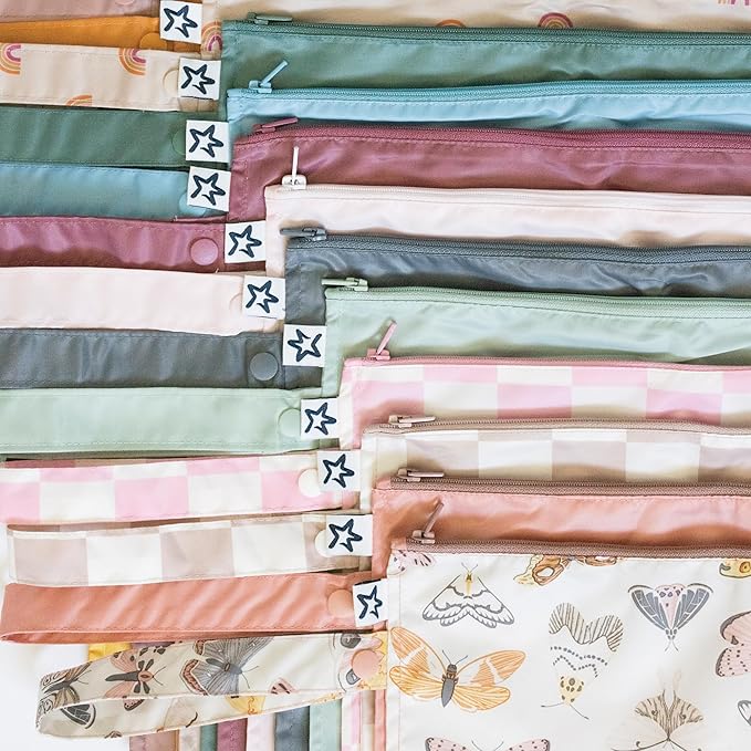 Tiny Twinkle Mess-Proof Waterproof Wet Dry Bag | 2-Pack Reusable Wet Bags for Swimsuits & Baby Clothes | Leakproof Wet Bag for Travel & Diaper Changes for Baby (Rainforest)