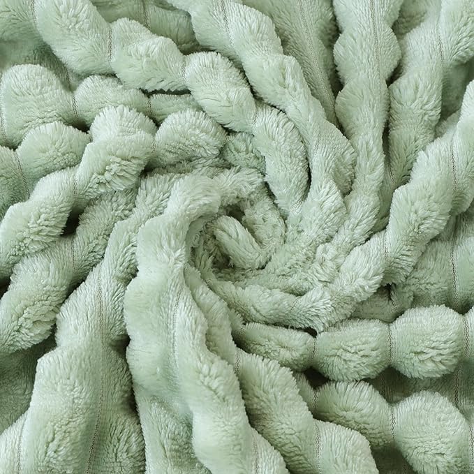 HOMRITAR Baby Blanket for Girls Boys Soft Fluffy Fleece Toddler Blanket Stereoscopic Grid, Warmer Comfort Reversible Lightweight Bed Blankets for Infant or Newborn (Light Green, 30 x 40 Inch)