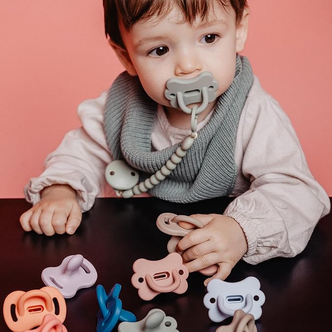 Color Essence SX PRO Silicone Baby Pacifier 1Pk, Made with 100% Soft Silicone, Baby Essentials Perfect for Breastfeeding Babies, Designed in Spain, 0-6 Mths, Rose