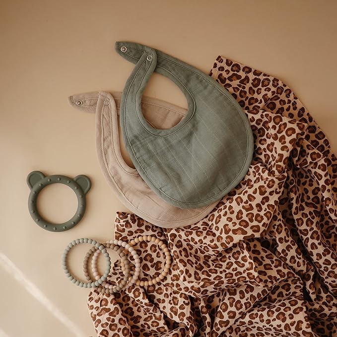 mushie Muslin Baby Bib | Soft Cotton for Infant Drips, Drools & Feedings | Adjustable Fit | 2 Pack