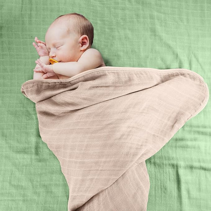 Preboun 6 Pcs Muslin Hooded Baby Towels and Washcloths 32"x 32" Cotton Newborn Bath Towel Anti-Shrink Infant Baby Blankets with Hood 12"x 12" Washcloths for Girl Boy Toddler(Ivory,Green)