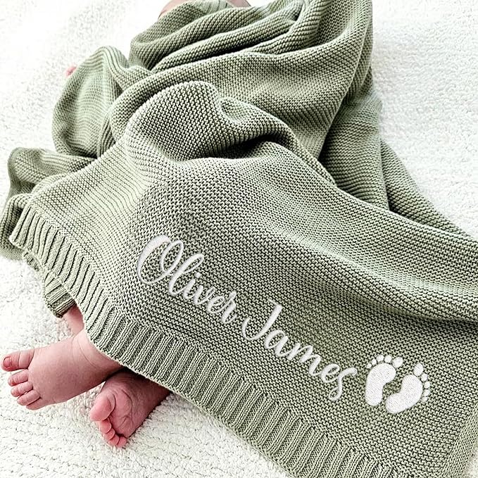 Luxury Personalized Name Knitted Baby Blanket - Embroidered, Soft Breathable Cotton Knit for Newborns - Valentine's Gift for New Moms Baby Boy Girl Birthday Christmas
