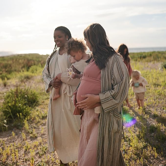 mushie Flower Press Toy (Dried Thyme/Natural/Shifting Sand)