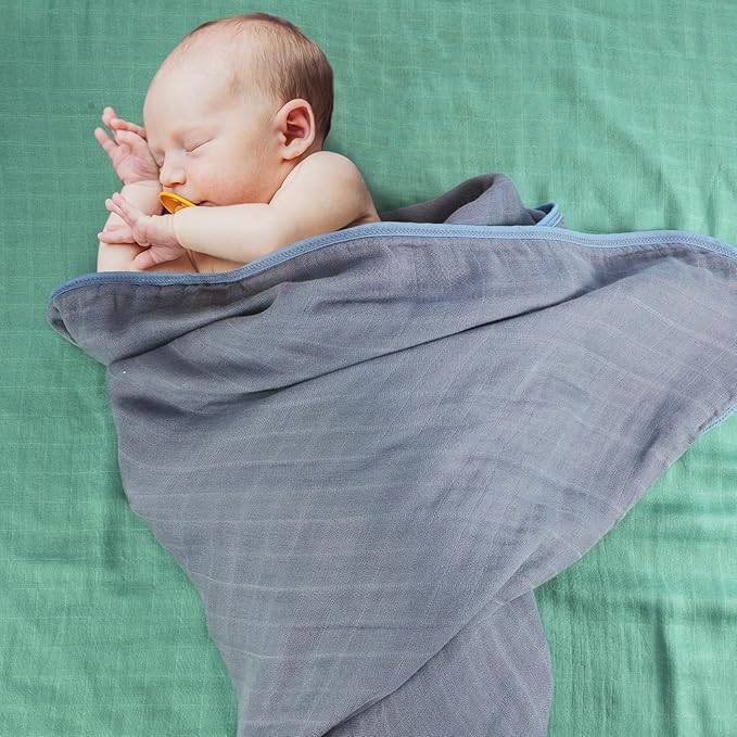 Preboun 6 Pcs Muslin Hooded Baby Towels and Washcloths 32"x 32" Cotton Newborn Bath Towel Anti-Shrink Infant Baby Blankets with Hood 12"x 12" Washcloths for Girl Boy Toddler(Green,Blue)