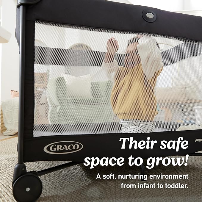 Graco On The Go Zip Pack ‘n Play Playard, Folding Playpen with Bassinet, Portable Crib, Reeves